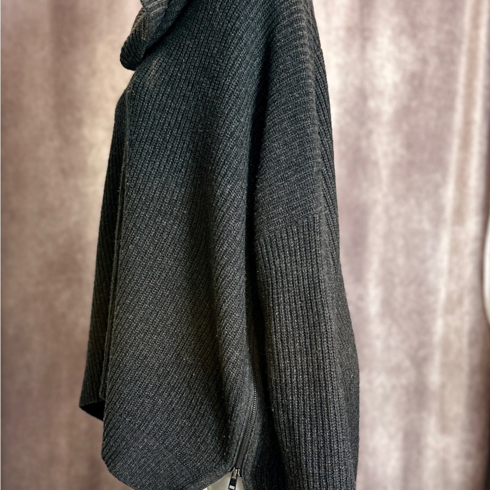 Vince Grey Cowl Neck Sweater Wool Cashmere Size M Relaxed Fit - Picture 3 of 7